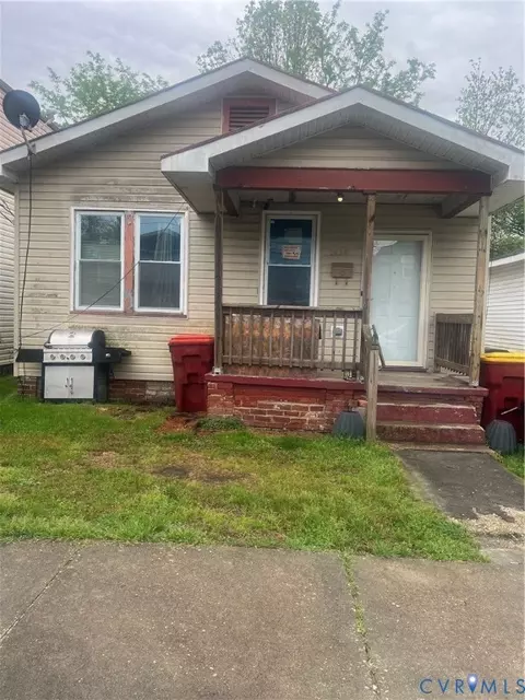 1458 Ferndale Ave, Petersburg, VA 23803