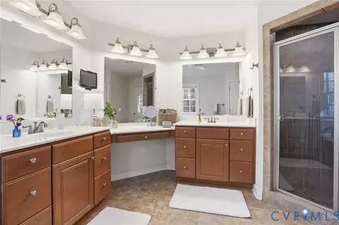Bath - 3128 Rock Cress Ln, Sandy Hook, VA 23153 photo 3 of 9
