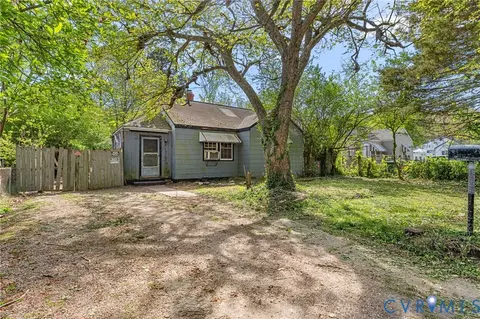 117 Defense Ave, Sandston, VA 23150