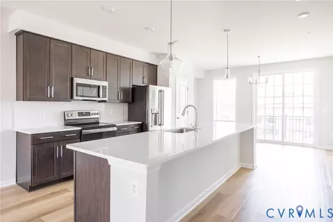 13296 Coalfield Station Ln, Midlothian, VA 23114