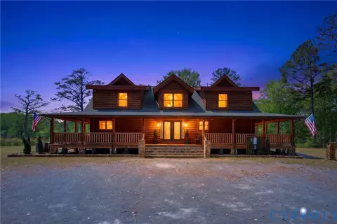 8401 Hicks Island Rd, Lanexa, VA 23089