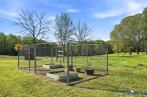 334 Pump Rd, New Canton, VA 23123 photo 27