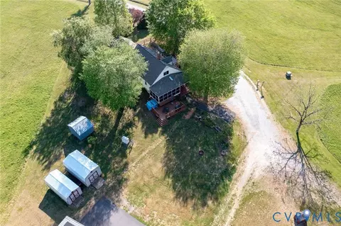 334 Pump Rd, New Canton, VA 23123 photo 3