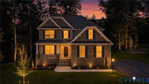 8130 Clancy Ct, Chesterfield, VA 23838