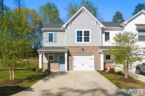 6520 Monroe Arbor Ln, Chester, VA 23831