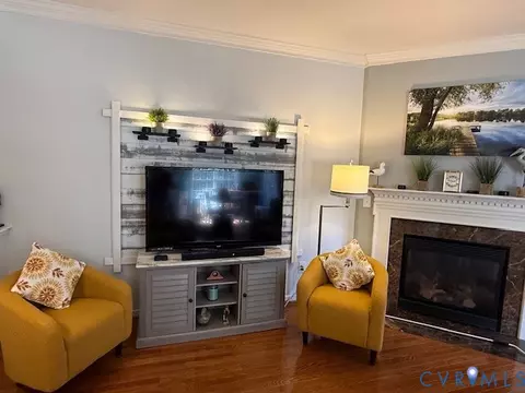Living - 11283 Winding River Rd, Providence Forge, VA 23140 photo 4 of 4