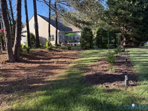 Exterior - 11283 Winding River Rd, Providence Forge, VA 23140 photo 11 of 13