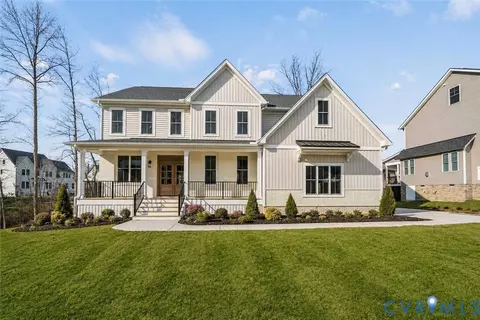 5113 Singing Bird Dr, Moseley, VA 23120