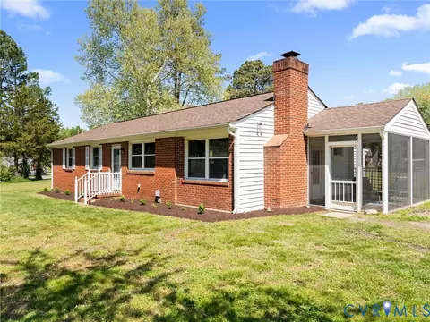 6538 Camille Dr, Mechanicsville, VA 23111