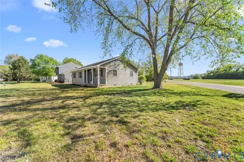 166 Rouzie Dr, Tappahannock, VA 22560
