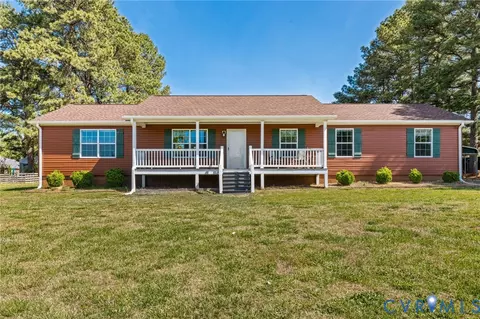 147 Pleasant Shade Dr, Emporia, VA 23847