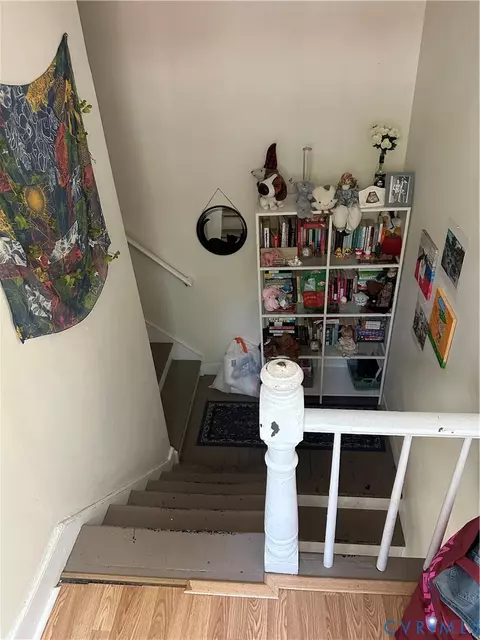 Entry Way - 806 Spring St, Richmond, VA 23220 photo 2 of 2