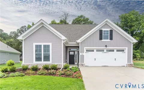 16831 Creek Parke Dr, Moseley, VA 23120