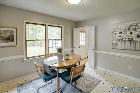 Dining - 40 River Ct, Aylett, VA 23009 photo 1 of 1