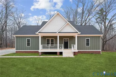 57 Oak Hill Rd, Cumberland, VA 23040