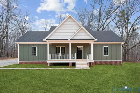 57 Oak Hill Rd, Cumberland, VA 23040