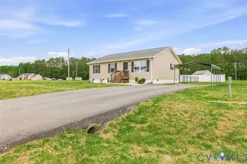 29232 Meadowview Dr, Waverly, VA 23890
