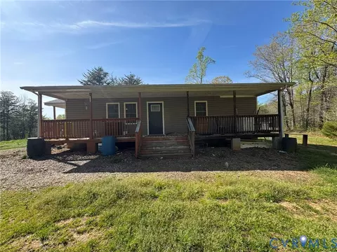 1825 Belle Meade Rd, Bumpass, VA 23024