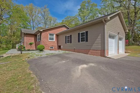 10601 Courtney, Glen Allen, VA 23060