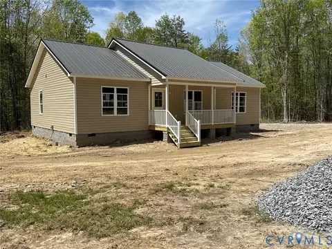 137 Ashburn Rd, Cumberland, VA 23040