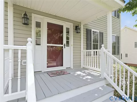 1625 Upperbury Dr, Midlothian, VA 23114 photo 2