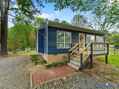 2019 Condrey Ridge Dr, North Chesterfield, VA 23236