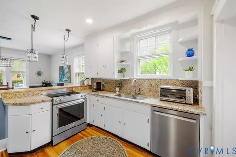 Kitchen - 4613 Devonshire Rd, Richmond, VA 23225 photo 2 of 4