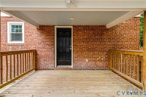 Exterior - 23 E 34th St, Richmond, VA 23224 photo 4 of 7