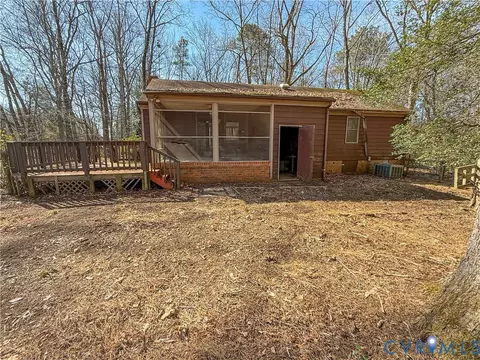 Exterior - 155 Wysor Dr, Aylett, VA 23009 photo 2 of 4