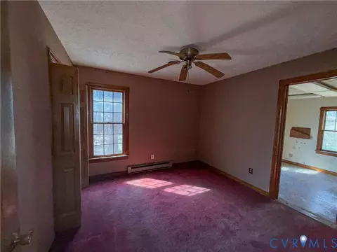 Bedroom - 155 Wysor Dr, Aylett, VA 23009 photo 3 of 4