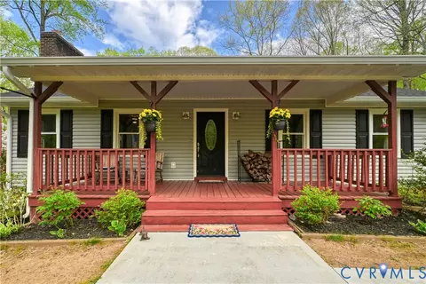 70 Wild Flower Dr, Louisa, VA 23093