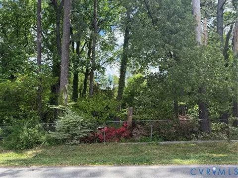 5315 Hill Dr, Henrico, VA 23228