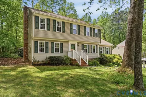 11211 Pennway Dr, North Chesterfield, VA 23236