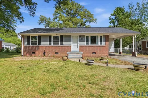 9705 Esmont Rd, Henrico, VA 23228
