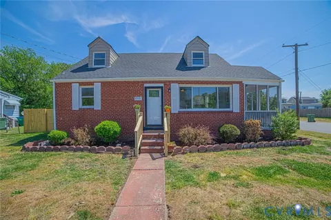 1901 N 27th St, Richmond, VA 23223