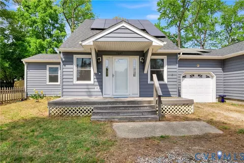 7237 Canal St, Lanexa, VA 23089 photo 2