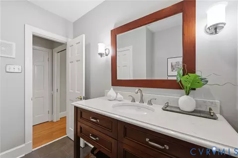 Bath - 2321 Wadebridge Rd, Midlothian, VA 23113 photo 1 of 5
