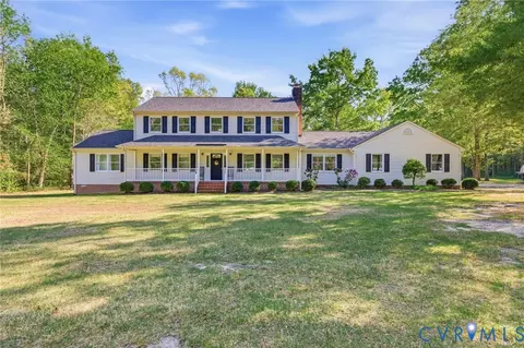2851 Deer Run Dr, Petersburg, VA 23805