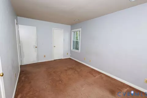 Bedroom - 4800 Peartree Ct, Midlothian, VA 23112 photo 3 of 7