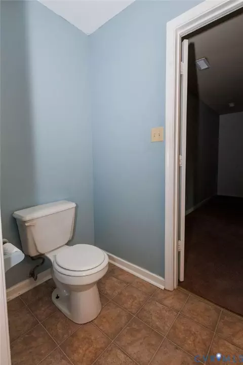 Bath - 4800 Peartree Ct, Midlothian, VA 23112 photo 5 of 5