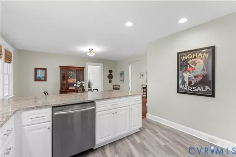 Kitchen - 1227 Windsor Ave, Richmond, VA 23227 photo 5 of 5