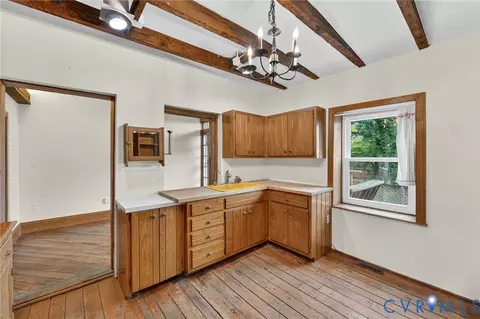 Kitchen - 2513 E Grace St, Richmond, VA 23223 photo 4 of 4