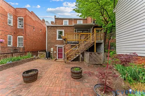 Exterior - 2513 E Grace St, Richmond, VA 23223 photo 12 of 16