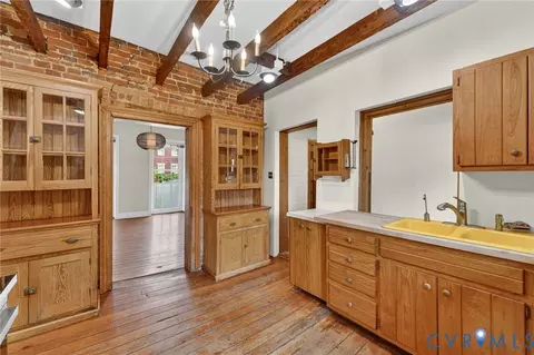 Kitchen - 2513 E Grace St, Richmond, VA 23223 photo 3 of 4