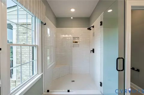Bath - 8355 Mount Eagle Rd, Ashland, VA 23005 photo 2 of 7