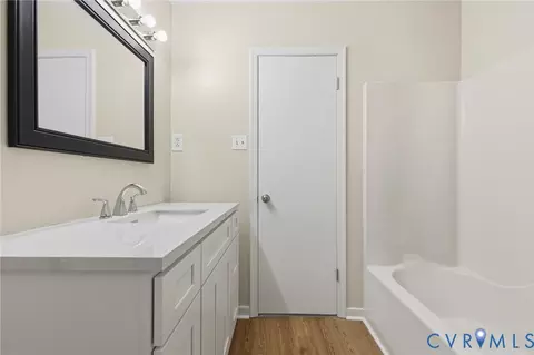 Bath - 7631 Cotfield Rd, North Chesterfield, VA 23237 photo 2 of 4