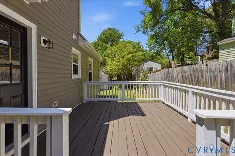 Exterior - 7631 Cotfield Rd, North Chesterfield, VA 23237 photo 2 of 6