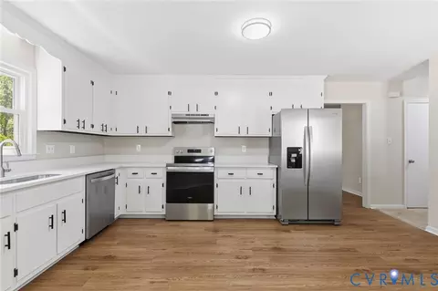 Kitchen - 7631 Cotfield Rd, North Chesterfield, VA 23237 photo 3 of 3