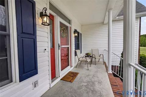 Exterior - 1850 Jeter Rd, Powhatan, VA 23139 photo 2 of 16