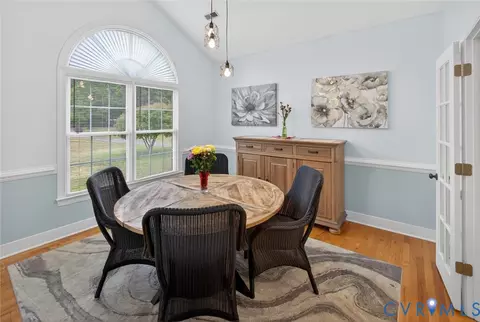 Dining - 1850 Jeter Rd, Powhatan, VA 23139 photo 2 of 6
